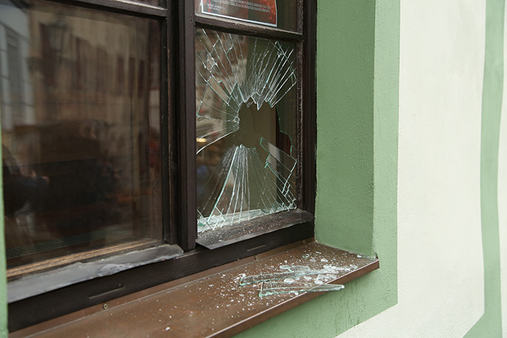 A2B Glass are able to board up broken windows while they are being repaired in Blaydon.